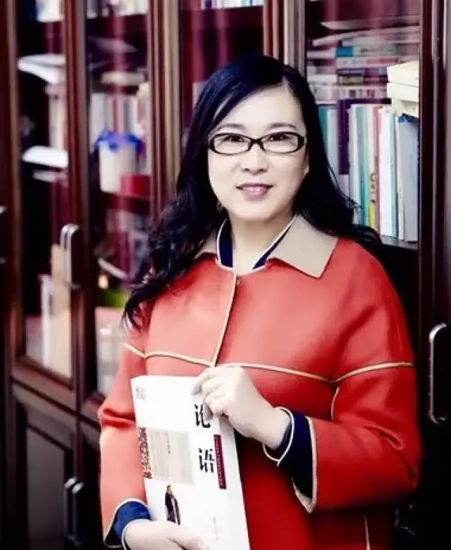 河北开滦一中校长,特级教师,著名作家,《读者》首批签约作家,"全国