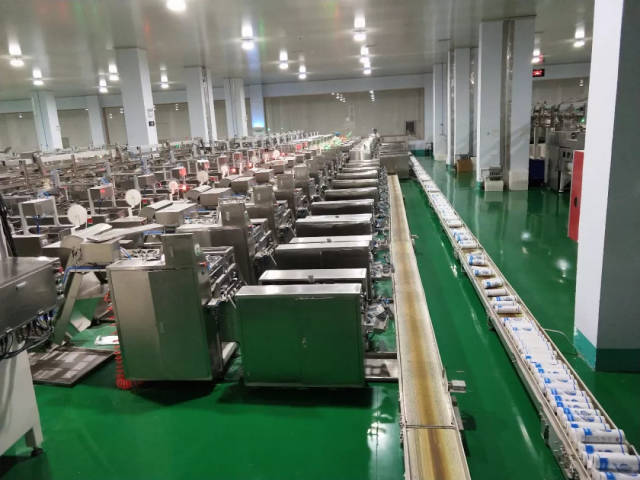 现如今 12条挂面生产线已全部安装到位 10条挂面生产线全线开机 固定