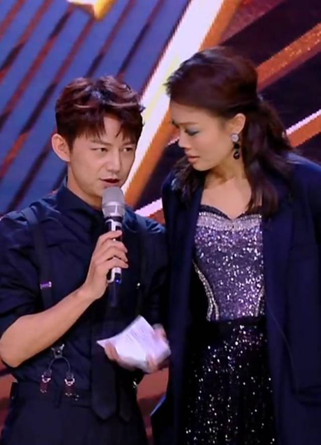 容祖儿唱歌十分,演技被导演评价负分,王菲:你喜欢就好!_手机搜狐网