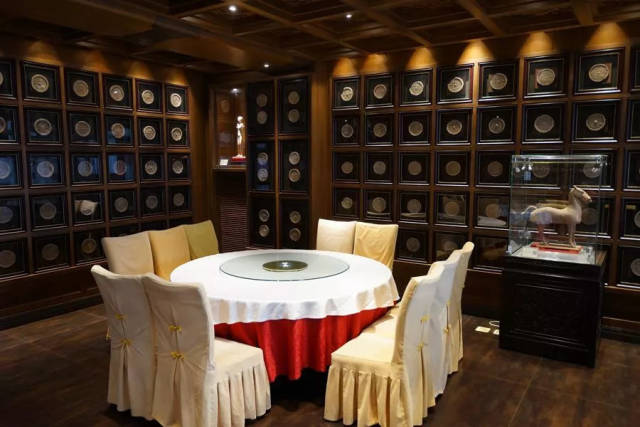 亮宝楼品味 | 来亮宝楼办一次有品位有文化氛围的家宴!