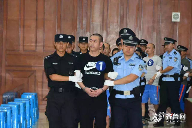 东营黑社会老大覆灭记出来混迟早要还的