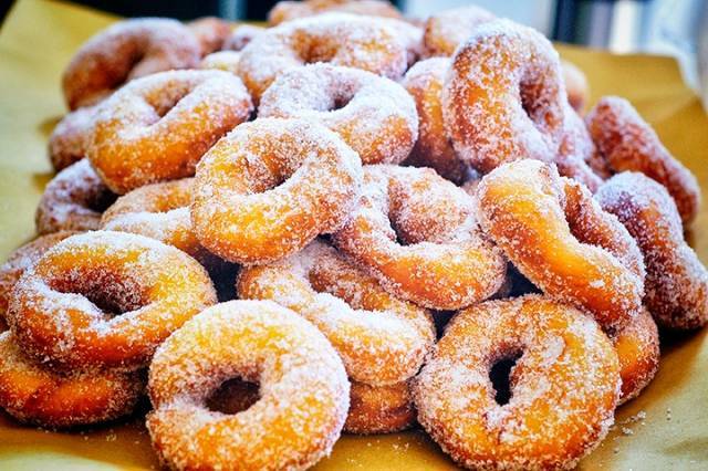 威尼斯甜甜圈(frittelle)