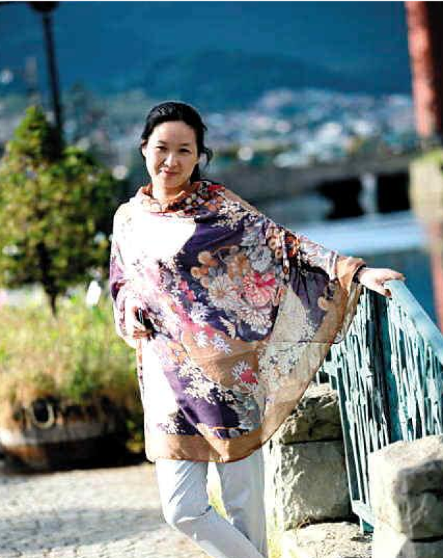 周鸿祎老婆胡欢是个非常贤惠和善解人意的女人.