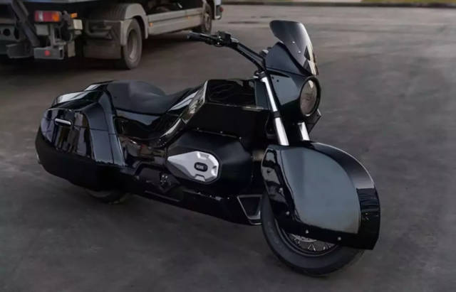 你以为ak47的制造商就只会玩枪吗?