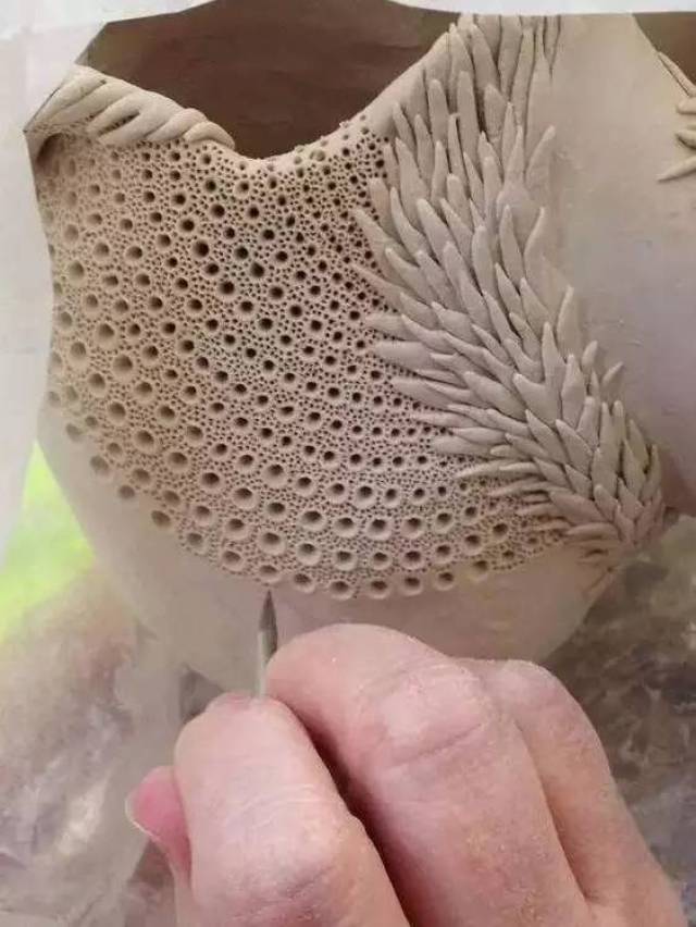 花介美学│牛人手工做陶罐过程,及一些常见的陶艺肌理创作技法