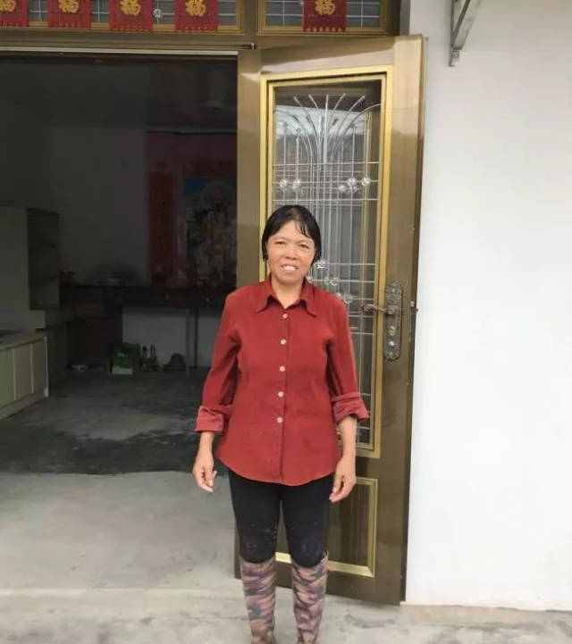 亲人相继离世宝应一55岁女子撑起破碎的家