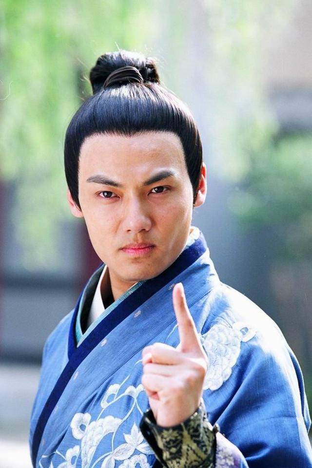 此人为中国献出一策,只8个字,从此王朝每隔三百年一个轮回覆灭