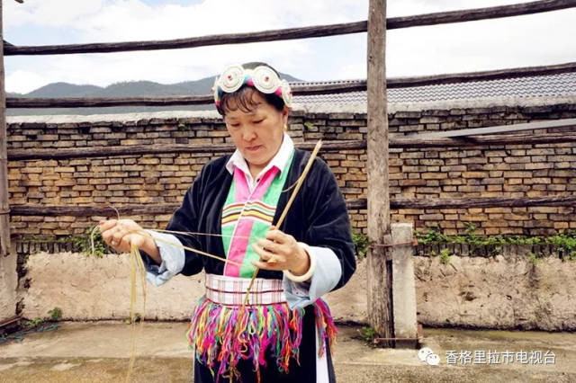 《非遗香格里拉》之"纳西族传统纺麻技艺传承人—杨清琳"