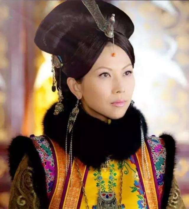 除了佘诗曼还有这么多港花都出演过于正的宫斗剧
