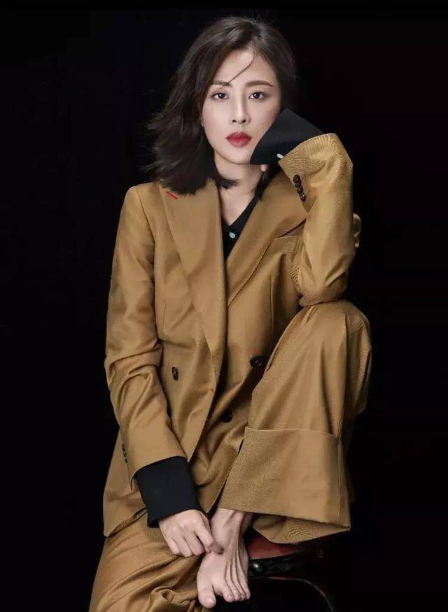 说实在的,这位孔宋今小姐姐的演技我也是rio服气的,从"女刽子手"茉心