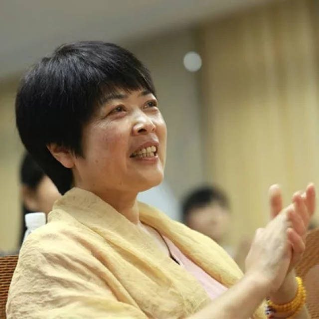 贯彻十九大 迈步新征程--新学期党员励志格言集