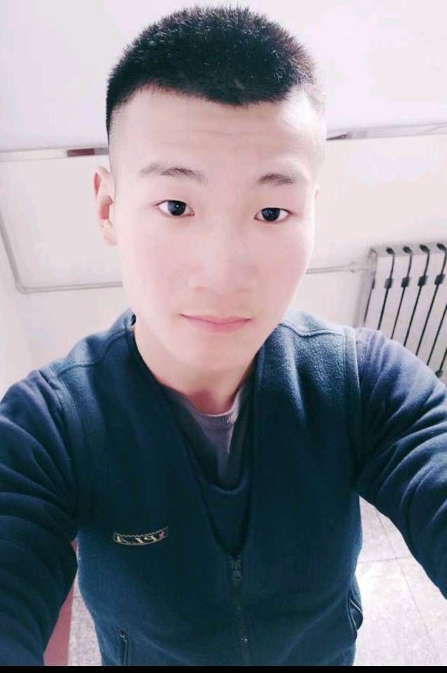 李俊义个人资料