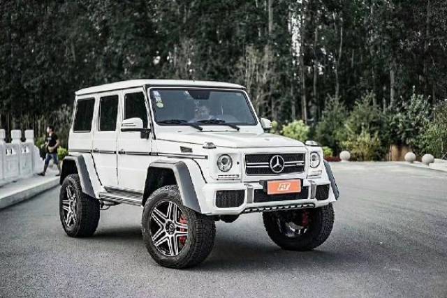 奔驰G63 19款奔驰4×4大G定制双绞牙门桥