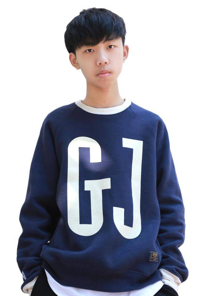 从无名主播到斗鱼一哥天才少年小叮当完成蜕变