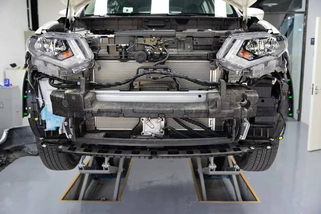 0.91毫米超薄防撞梁,这车你还敢买吗?