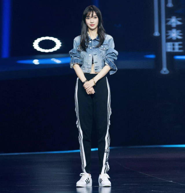 满满swagangelababy初登新舞林打造动感造型全靠它