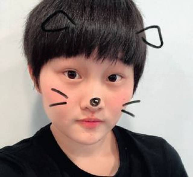 李雅可16岁|双子座|北京右手横板两面反胶懵懂起步小