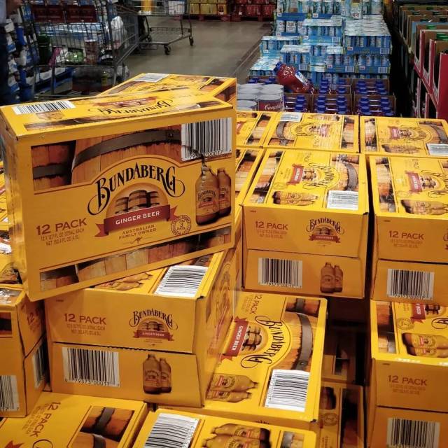 从1960年开始做饮料的宾得宝,始终坚持以传统技术酿造啤酒,并使用代代