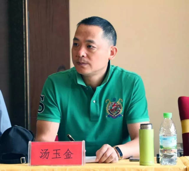 华清集团汤玉金董事长介绍沿途所见时,首先表达了对寺庙宗教文化的