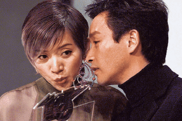 她是张国荣和林青霞的闺蜜, 也是徐克爱了33年的人