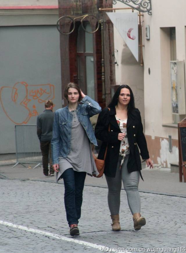 街拍:风情万种的立陶宛美女(多图)