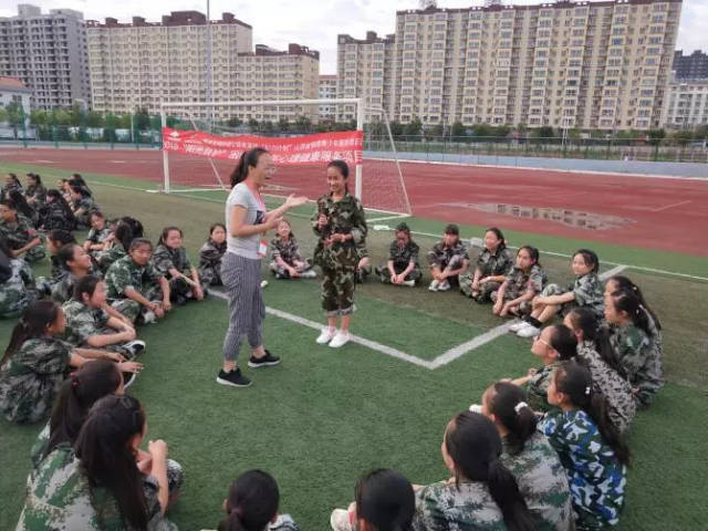 左权团县委在宏远学校组织开展"阳光自护"困境青少年心理健康和安全