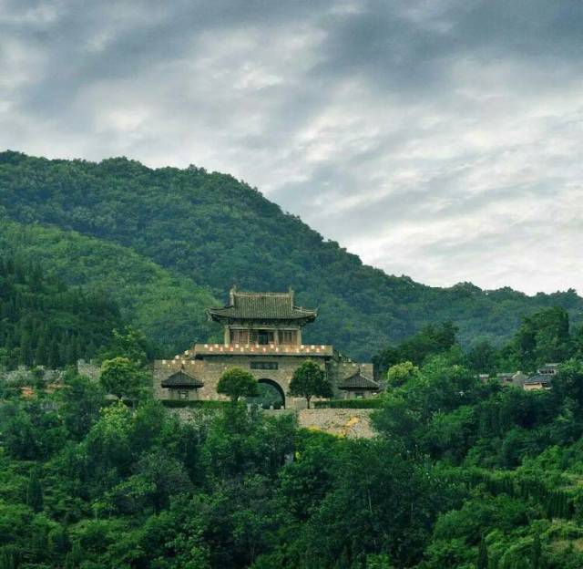 鞏義青龍山慈雲寺