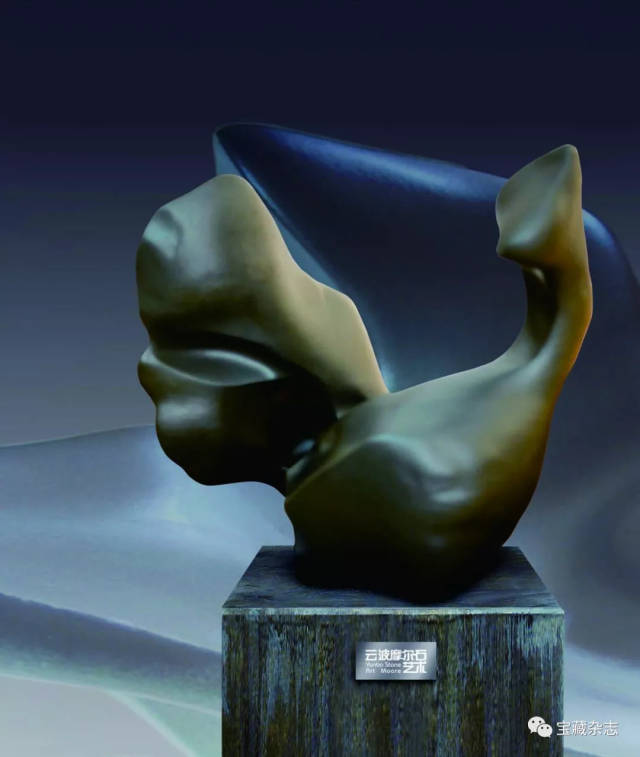 里面有黄先生收藏的一大批摩尔石精品