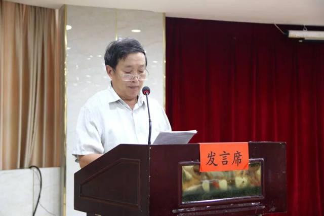 "最美选派扶贫工作者"代表 泉塘镇金牛村第一书记, 扶贫队长吴勇