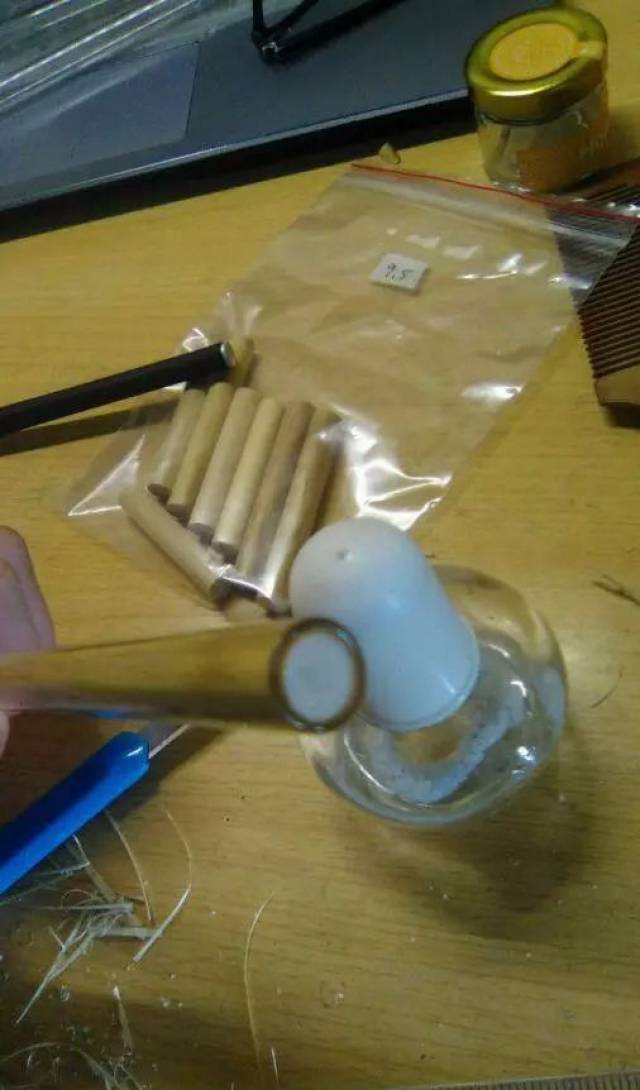 渔具技巧钓友自制鱼漂做的还有模有样