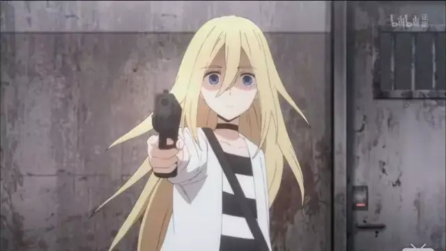 在cathy说要杀了zack时,ray毫不犹豫地开枪.