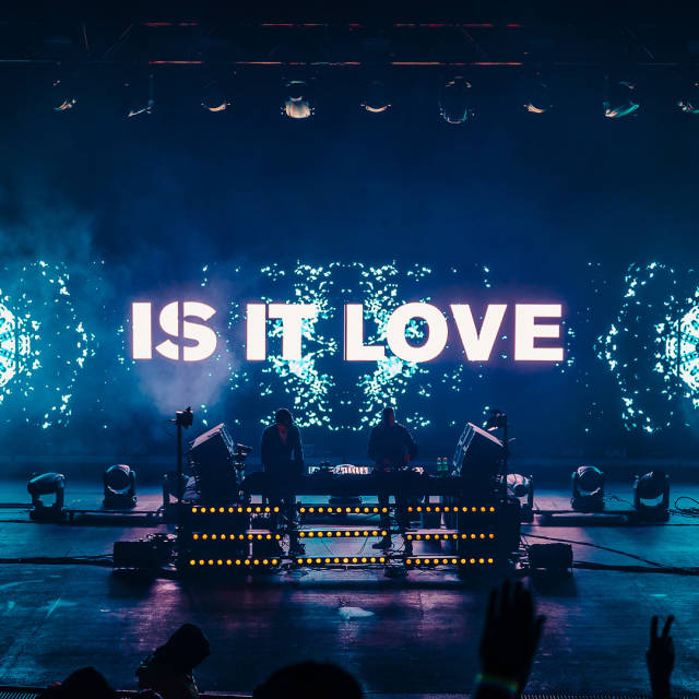 above&beyond在香港庆祝abgt电台节目第300集的诞生