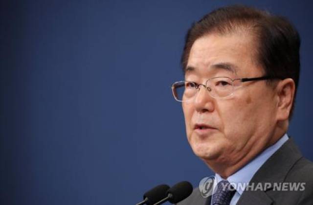 资料图片:韩国总统特使团团长,青瓦台国家安保室室长郑义溶.(韩联社)