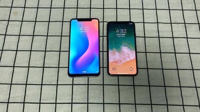2499的小米8对比5499的iphonex差了3000块差距看的