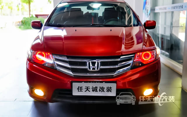 [武汉改灯] 本田锋范车灯改装升级 米石c1专业版led双光透镜,红色光