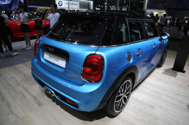 [鹽城國際車展]寶馬mini cooper s五門版,28萬級別精品!