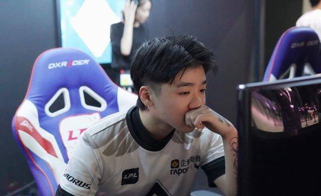 前snake的队员zzr在底下的评论区表示遇到过类似的情况.