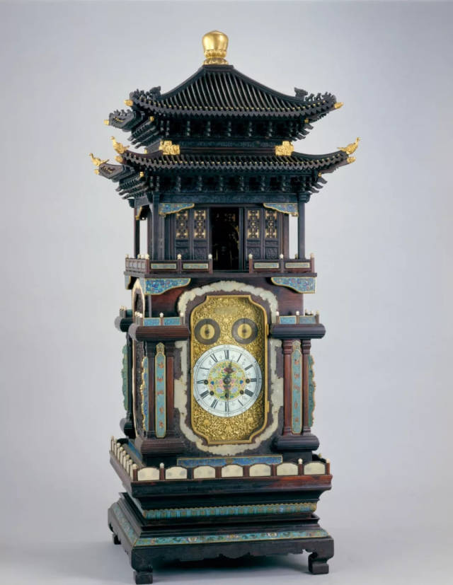 见《美成在久》2017年3月总第16期《快马与纸瓷:艺术品中的忽必烈与