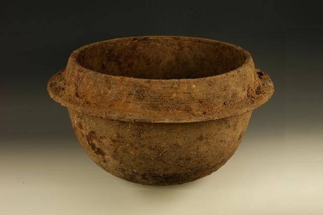 在古代,欧洲人为何把不起眼中国铁锅当成宝,蒙古人为何为铁锅抢破头