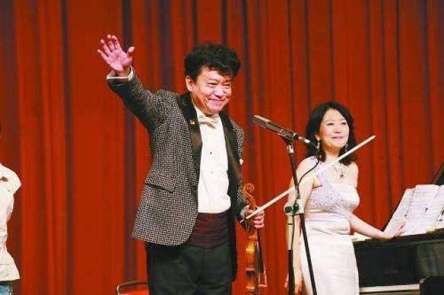 77岁著名小提琴家盛中国去世,他与小20岁日本妻子24年的跨国婚姻