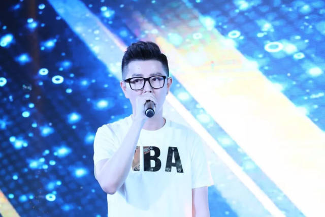 王乐乐 徐艺菲