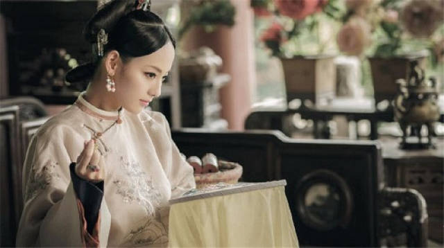 盘点饰演过香妃的女星,李沁寡淡、张嘉倪狠毒