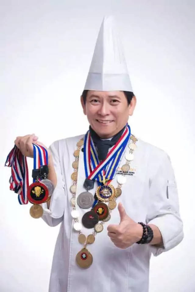 "皇家御厨"亲自坐镇!沙爹 叻沙…好吃到犯规