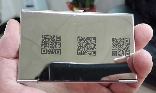 二维码激光打码机二维码激光打标镭雕应用