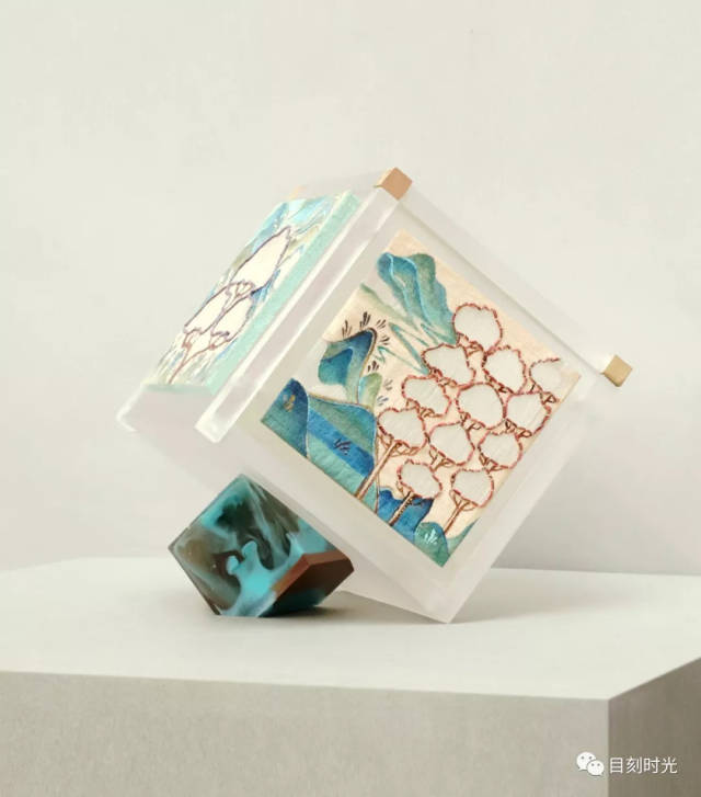 设计帮人们在空间内获得更好的居住体验,多种综合材料的使和多功能