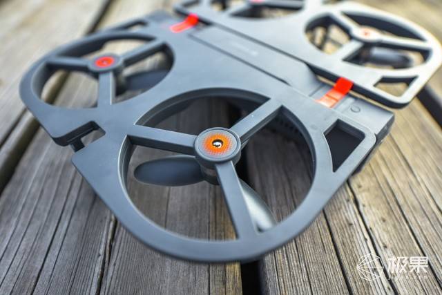 可以对折放进口袋的无人机,逗映iDol随拍无人机