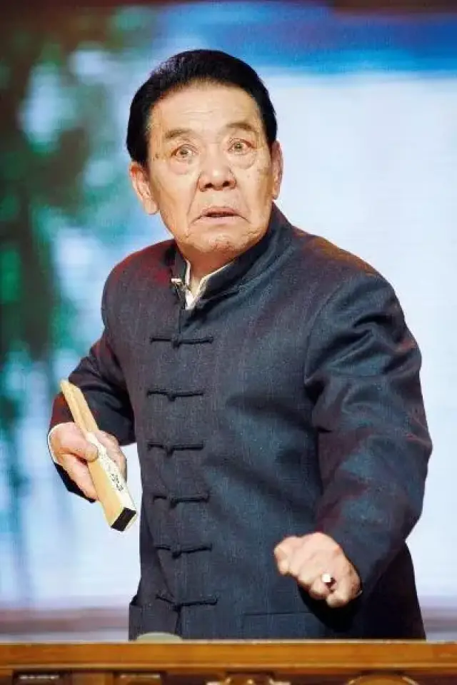 单田芳逝世:说了一生英雄故事,尝过无数酸甜苦