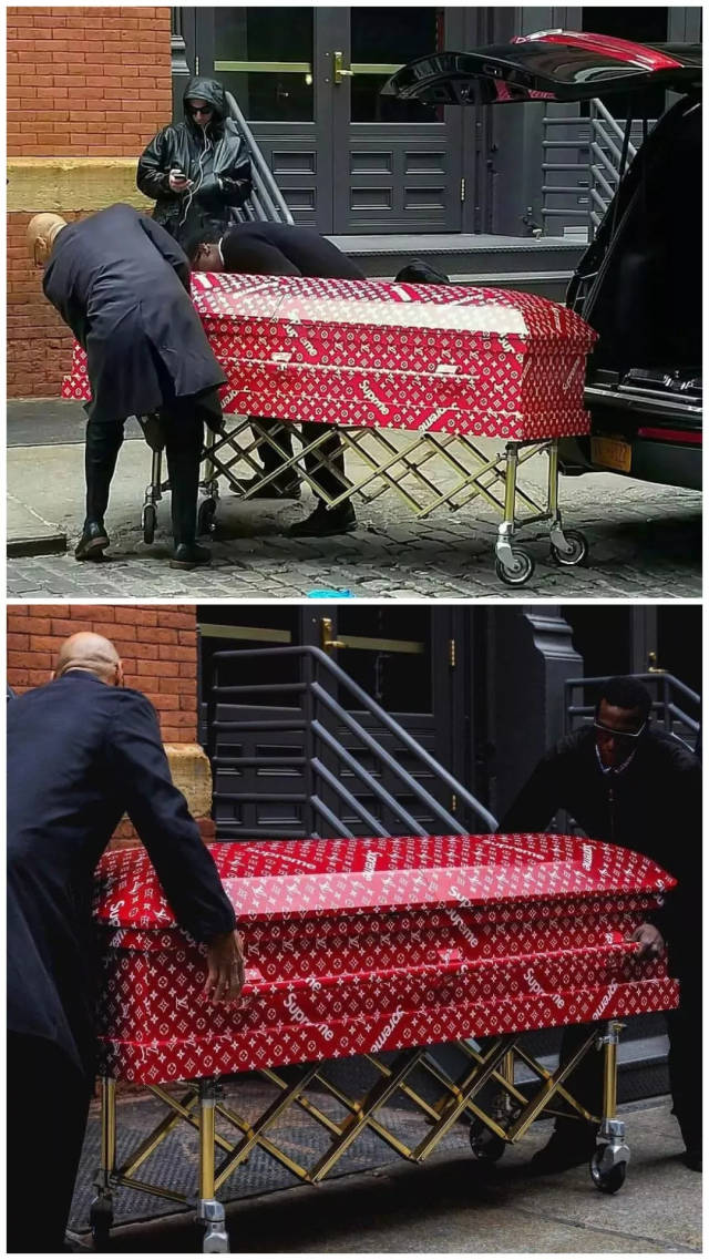 prada这个裹尸袋 实际上是一个活跃在youtube上 名叫the kloons的