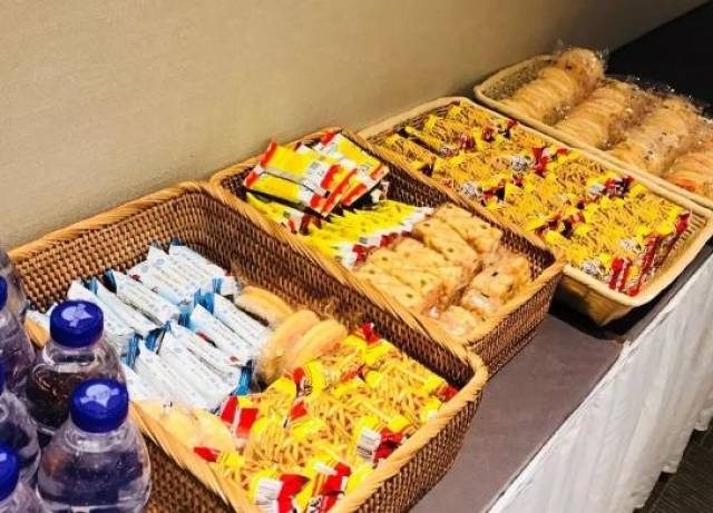 他靠公司零食角开启事业新历程,阳光乐选已在大连布下150点位