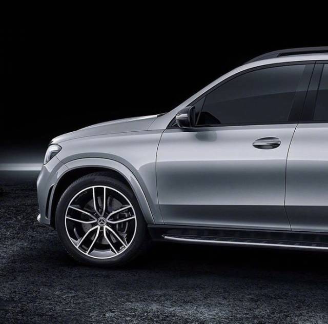 奔驰新一代gle(w167) amg line运动版套图曝光